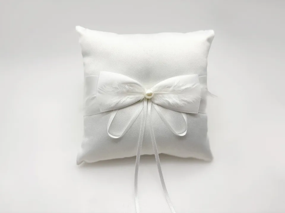 Engelsrufer Love Stories pernuță verighete crem 15x15 cm