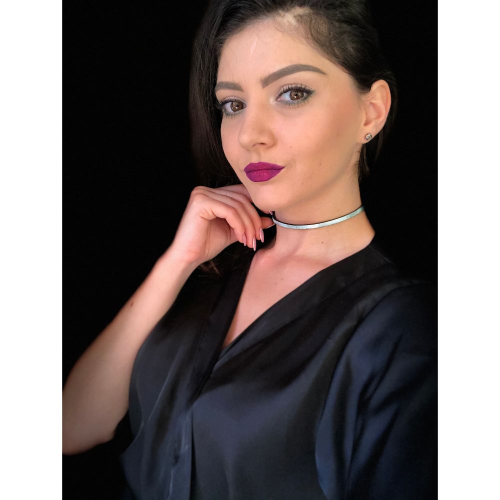 CrisFeather First Snow choker piele alba