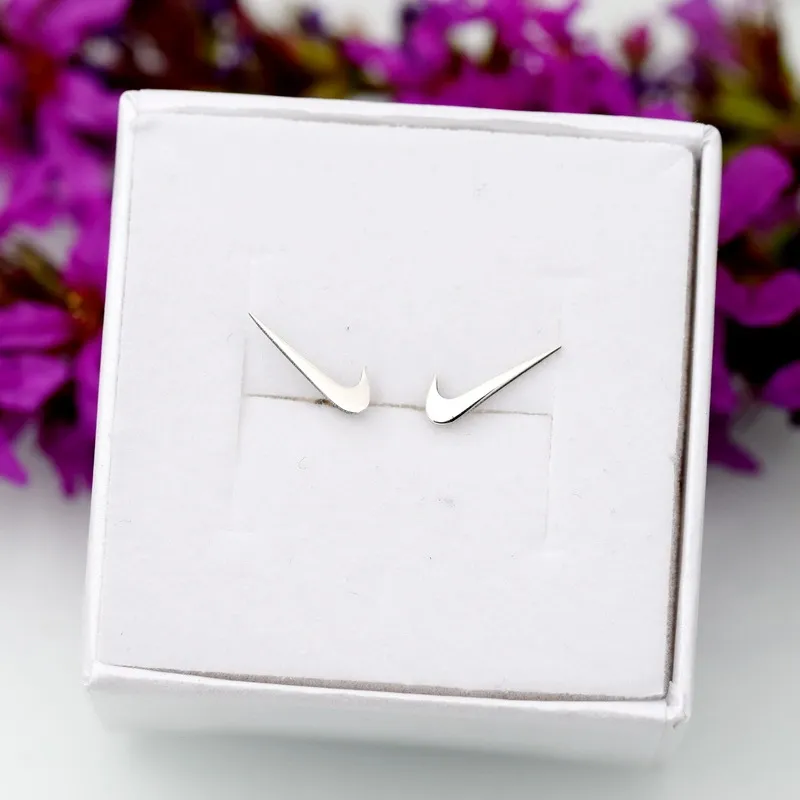 Margeluta.dincristal Nike cercei argint cu șurub 1,2 cm