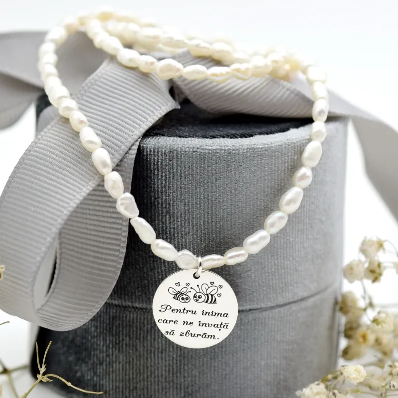 Margeluta.dincristal colier perle cultură medalion argint personalizat