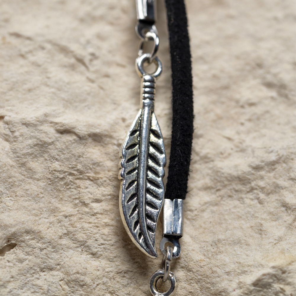 CrisFeather Feathers choker negru pene piele ecologică
