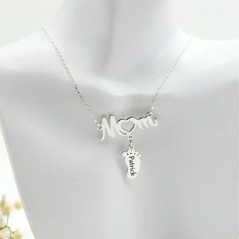 Margeluta.dincristal MOM lantisor piciorus bebe argint 925 personalizat