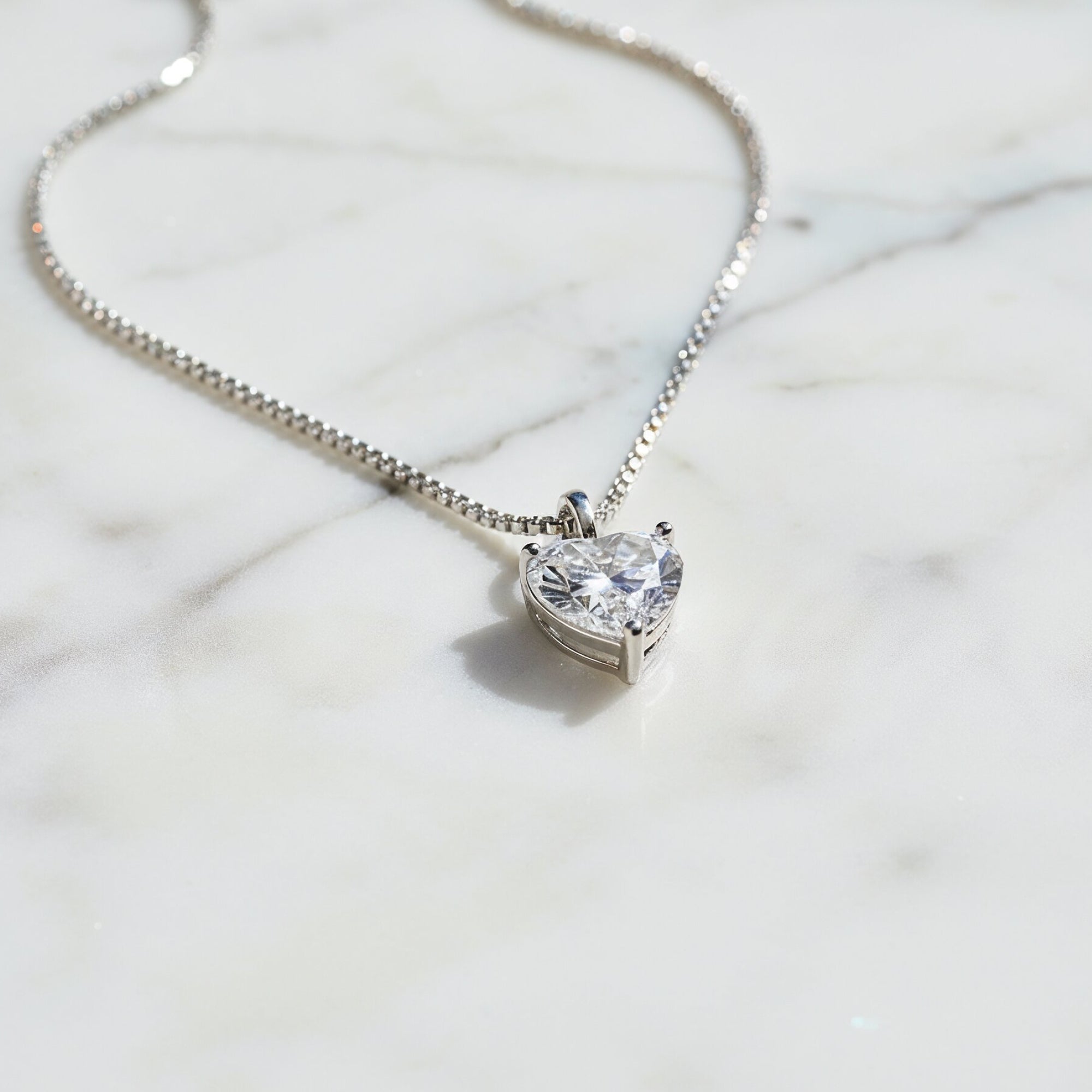 Engelsrufer Shiny Herz colier argint inimă cu zirconia