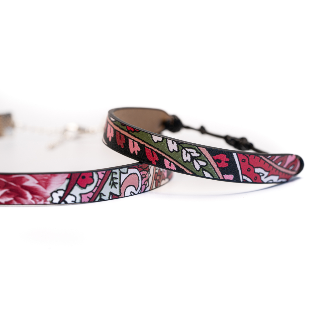 CrisFeather Abstract Roses set choker + bratara floral rosu