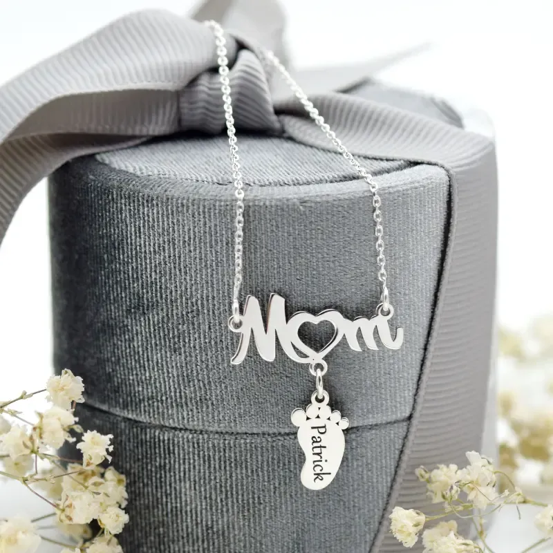 Margeluta.dincristal MOM lantisor piciorus bebe argint 925 personalizat